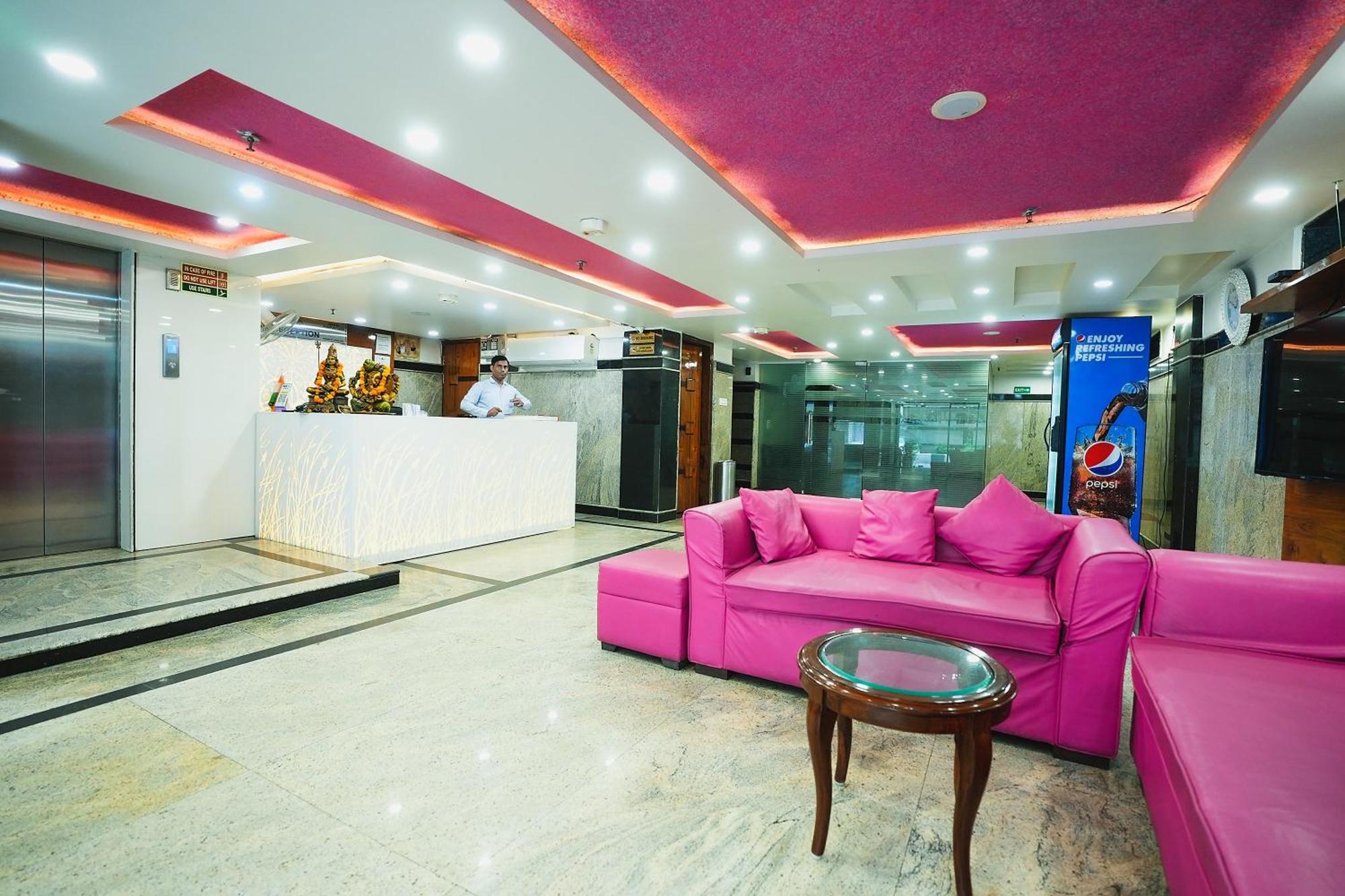 Hotel Kabir Palace Karol Bagh نيودلهي المظهر الخارجي الصورة